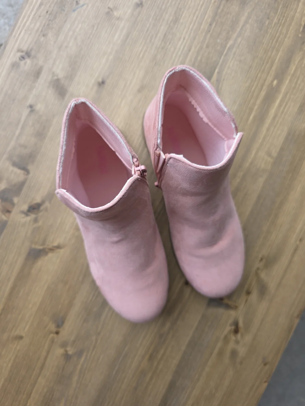 JustFab Pink Suede Kids Ankle Boots with Side Zip